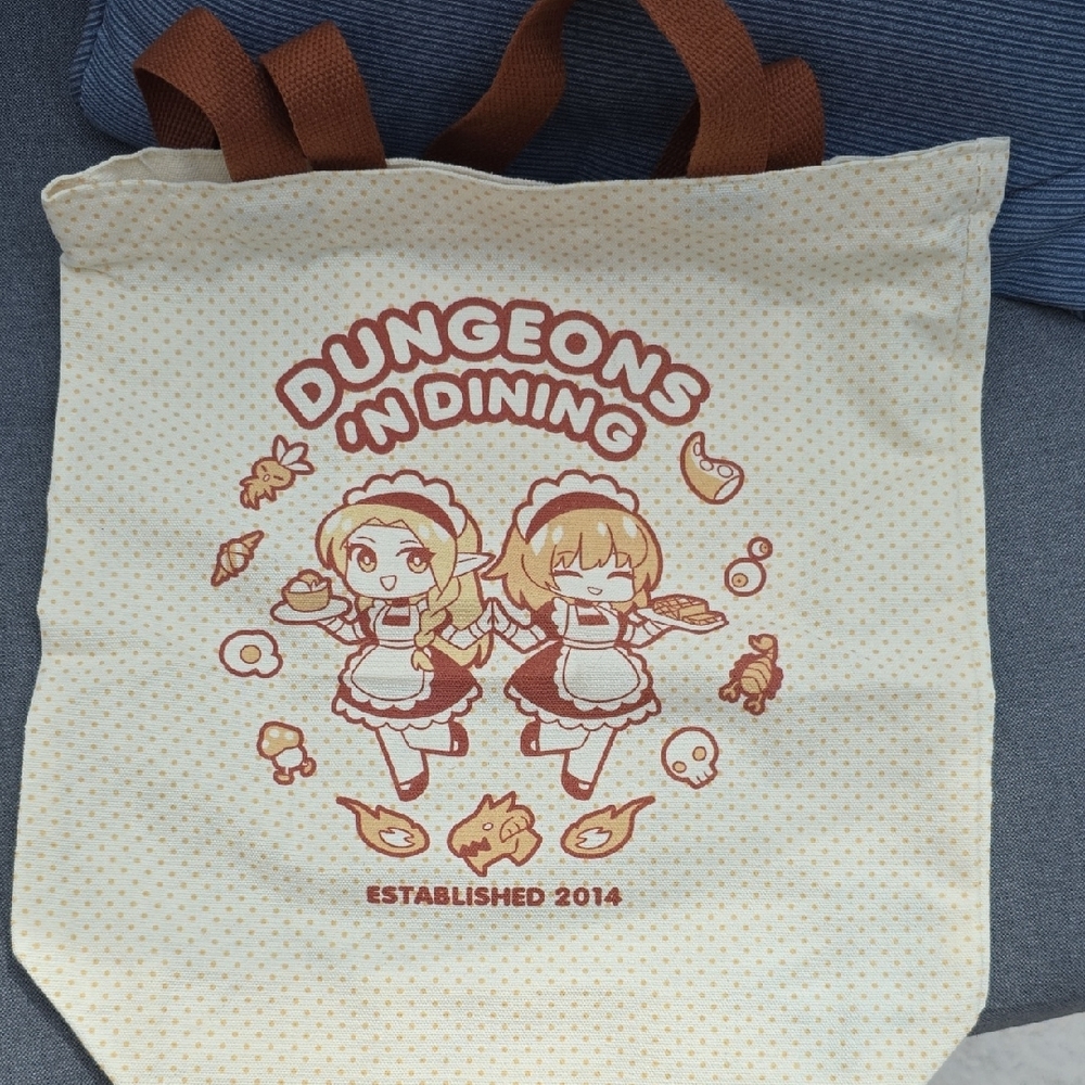 Dungeons 'N Dining Cream Tote Bag
